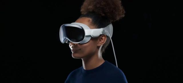 iPhone 15 şi iPhone 16 vor avea integrare completă cu headset-ul Vision Pro prin UWB nou, Wi-Fi 7