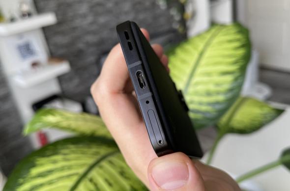 ASUS Zenfone 10 - Galerie foto Mobilissimo.ro: ASUS-Zenfone-10_087.jpg
