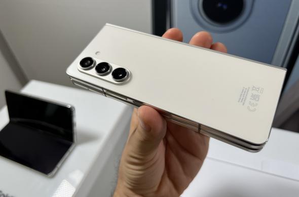Fotografii hands-on Samsung Galaxy Z Fold 5: Samsung-Galaxy-Z-Fold-5_019.jpg