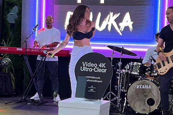 Eveniment lansare OPPO Reno10