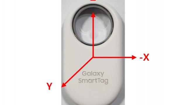 <b>Dispozitivul de urmărire Samsung Galaxy SmartTag 2 e real! Apare în fotografii, iar câteva specificații sunt dezvăluite</b>Se știe deja că Samsung lucrează la un nou tracker de localizare, așa-zisul Galaxy SmartTag 2, succesor pentru primul Galaxy SmartTag care debuta în ianuarie 2021. Ei bine, acum știm sigur că acest dispozitiv va debuta undeva în viitorul apropiat