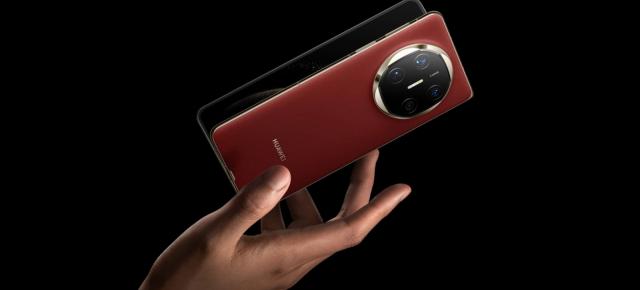 Huawei Mate X8 primește o posibilă perioadă de lansare! Ar primi display de 8.15 inch, încărcare la 100W și cameră foto îmbunătățită