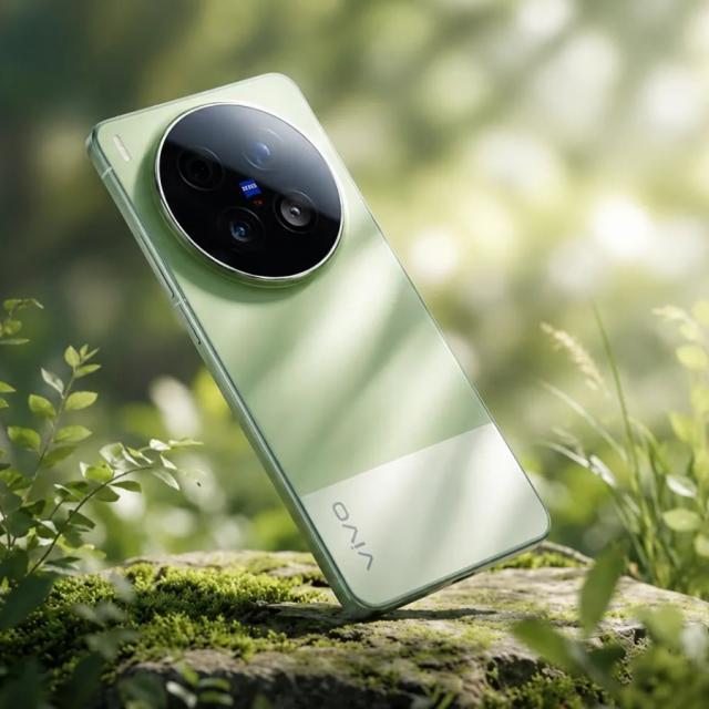 vivo X500 Ultra ar putea sosi global în primăvara lui 2027 cu Snapdragon 8 Gen 6