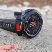 Prezentare Garmin Instinct 3 (45mm): Smartwatch robust pentru aventură, acum cu display AMOLED, autonomie de până la 18 zile, lanternă LED