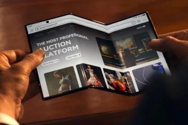 Samsung accelerează dezvoltarea unui telefon trifold; un nou brevet publicat în Europa