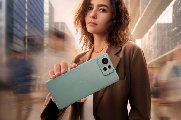 ASUS Zenfone 12 Ultra anunțat oficial! Snapdragon 8 Elite la bord, AI și o cameră cu gimbal OIS, Lytia 700