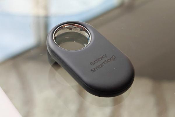 Galaxy SmartTag poate fi folosit acum și cu telefoane non-Samsung, folosind aplicația uTag