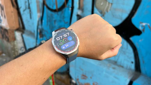 <b>Huawei Watch GT 5 Pro primește noutăți software pe partea de funcții Health; Iată cât mai costă ceasul local</b>Luna februarie vine la pachet cu o actualizare importantă pentru ceasurile HUAWEI Watch GT 5 Pro (disponibile în variante de 42mm și 46mm), update cu accent pe partea de Health & Fitness. Smartwatch-urile de față au debutat 