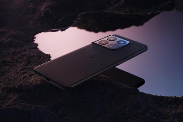 OnePlus 10 Pro se lansează pe 11 ianuarie; Flagship cu ecran curbat, modul foto cu design nou