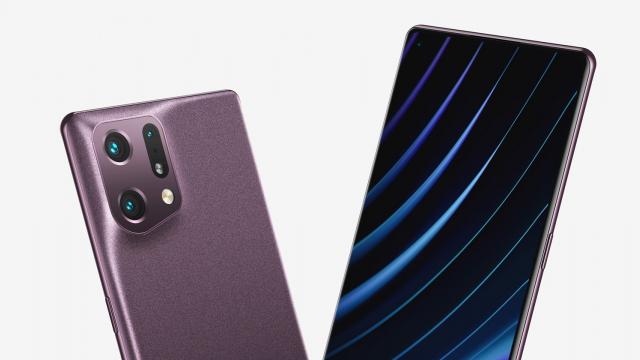 <b>OPPO Find X5/X5 Pro se afișează în primele randări sub noul nume; Din nou o cameră atipică în peisaj</b>În ultimele 24 de ore am aflat că OPPO face apel la superstiţia chineză a cifrei "4" şi sare peste ea, aducându-ne ca succesor pentru Find X3 un Find X5 . Imediat după au apărut randări pentru un Find X5 sau X5 Pro, pe care le puteţi 