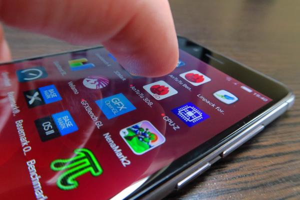 Nubia Z11 Mini: Benchmark la nivel de Galaxy A5 (2016), ceea ce nu e rău deloc