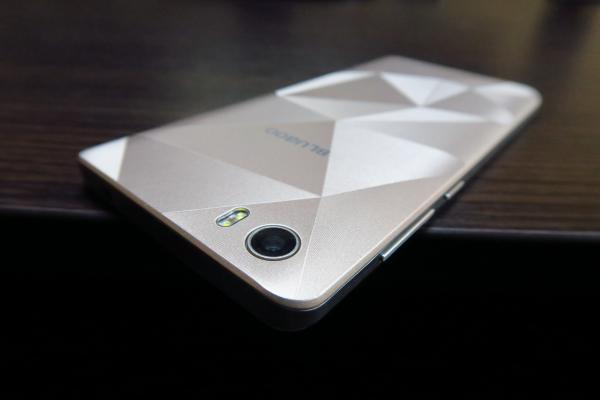 Bluboo Picasso 4G - Fotografii Hands-On