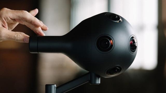 <b>Nokia şi Sony Pictures anunţă un parteneriat pentru crearea şi distribuţia de conţinuturi VR; Camera OZO e cheia</b>Finlandezii de la Nokia anunță astăzi parteneriatul încheiat cu cei de la Sony Pictures pentru crearea și distribuirea de conținut VR cu ajutorul camerei OZO. Astfel ne putem așteptat ca în câțiva ani să vedem asemenea titluri filmate la 360 grade și 