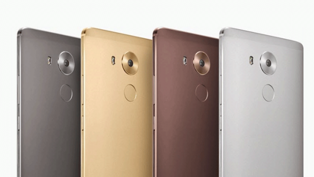 <b>Actualizarea la Android 7.0 Nougat pentru Huawei Mate 8 scapă pe web înainte de lansare, e testată în detaliu (Video)</b>Printre smartphone-urile lansate din fabrică cu Android 7.0 Nougat se numără și phablet-ul Huawei Mate 9, model al cărui predecesor va beneficia la rândul său de 'nuga'. În vreme ce update-ul oficial este așteptat să fie distribuit până la sfârșitul 