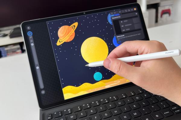 HUAWEI MatePad 11.5 S: Un super ecran mat prietenos cu ochii și cu soarele chiar + suport stylus