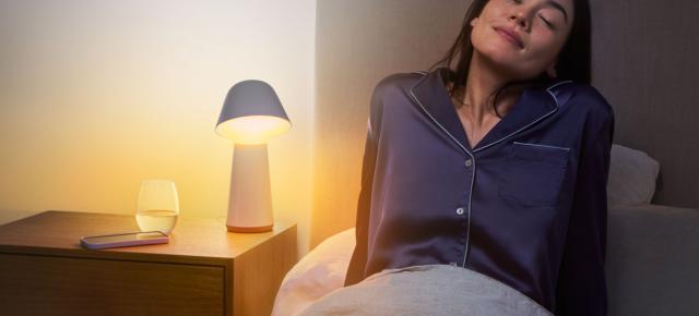 Philips Hue lansează lampa de veghe Twilight pentru 280 de dolari; Alte produse noi includ benzi LED și corpuri de iluminat