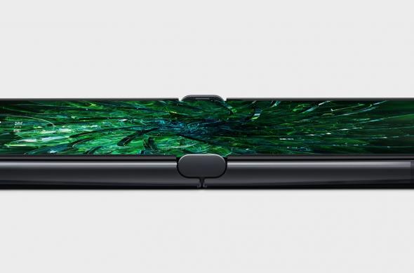 Motorola RAZR 2022 - Fotografii oficiale: FdIM0DPWIAEvrIq.jpg