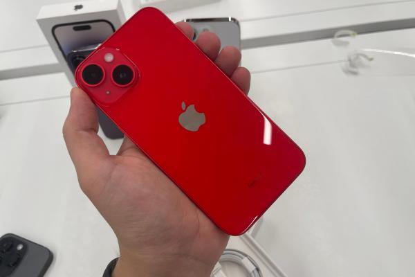 iPhone 14 - Fotografii hands-on