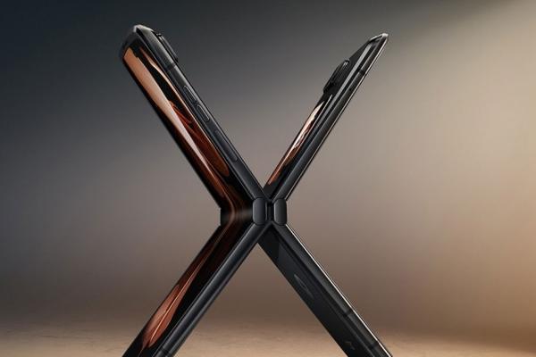 Pliabilul Motorola RAZR 2022 ar putea sosi la nivel global curând; Rivalul modelelor cu clapetă apare în fotografii oficiale