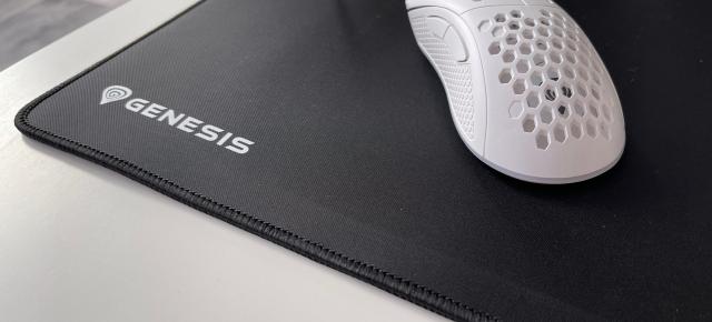 Prezentare Genesis Carbon 700 Maxi Cordura: Mousepad cu acoperire mare, pentru o suprafață de joacă lină și super durabilă