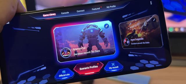 ASUS ROG Phone 6 Pro: Display desăvârşit pentru gamerul care se respectă