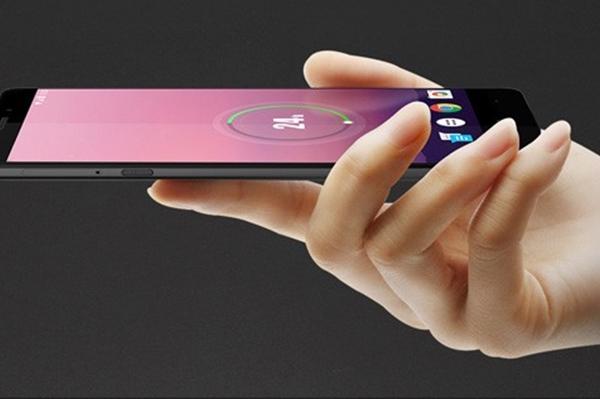 Vernee Thor E este un smartphone inedit, care are un mod special "E Ink", ce creşte viaţa bateriei