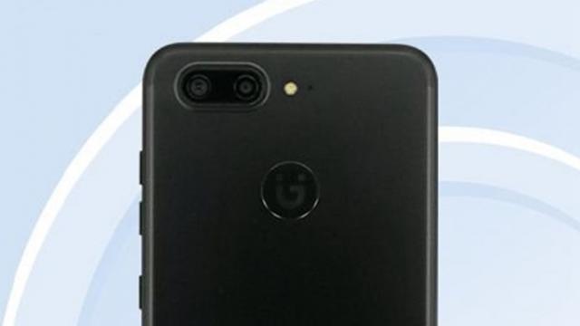 <b>Gionee S10 va sosi cu cameră duală față-verso; este certificat de TENAA și aflăm că ar putea oferi un procesor Snapdragon 835!</b>La data de 3 mai 2017 a bifat certificarea TENAA și smartphone-ul Gionee S10, un telefon ce se va face remarcat mai ales în materie de fotografiere. Acesta va oferi atât o cameră duală pe spate, cât și un senzor duo frontal pentru selfie-uri cu bokeh