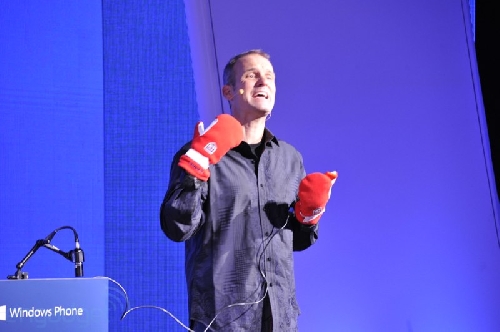Nokia World 2012 Live Blogging: Lansare Nokia Lumia 920 Pureview, Lumia 820 & Altele - imaginea 61