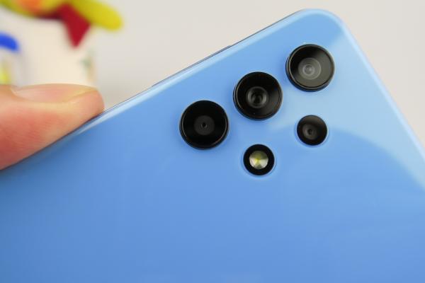 Samsung Galaxy A32 5G: Camera se descurcă bine la detalii şi culori, nu şi la stabilizare