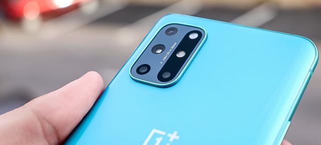 Surpriză pentru noii utilizatori de OnePlus 8T și OnePlus 9R! Loturile actuale sosesc cu memorie RAM mai rapidă, tip LPDDR5