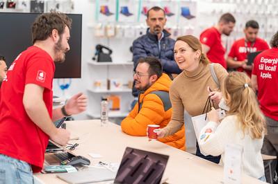 iSTYLE AFI Cotroceni - Deschidere public: iStyle _Apple Premium Partner store 3.jpg