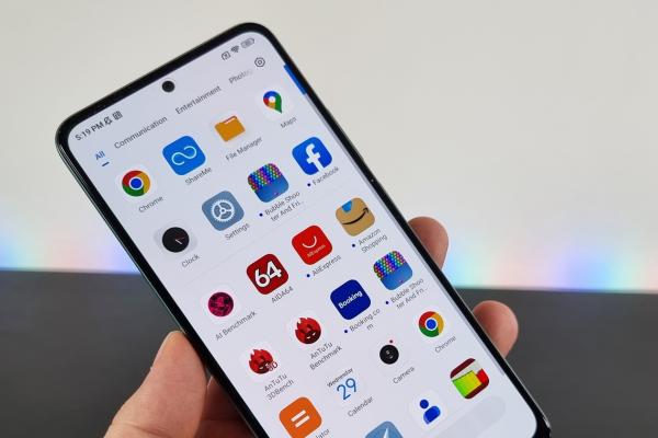 Redmi Note 12 5G: Performanță echilibrată, de midrange, întrece câteva modele notabile în benchmark-uri 