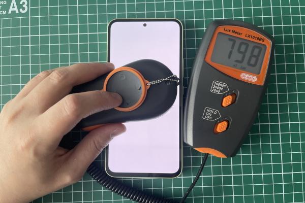 Samsung Galaxy A54 - Test luminozitate