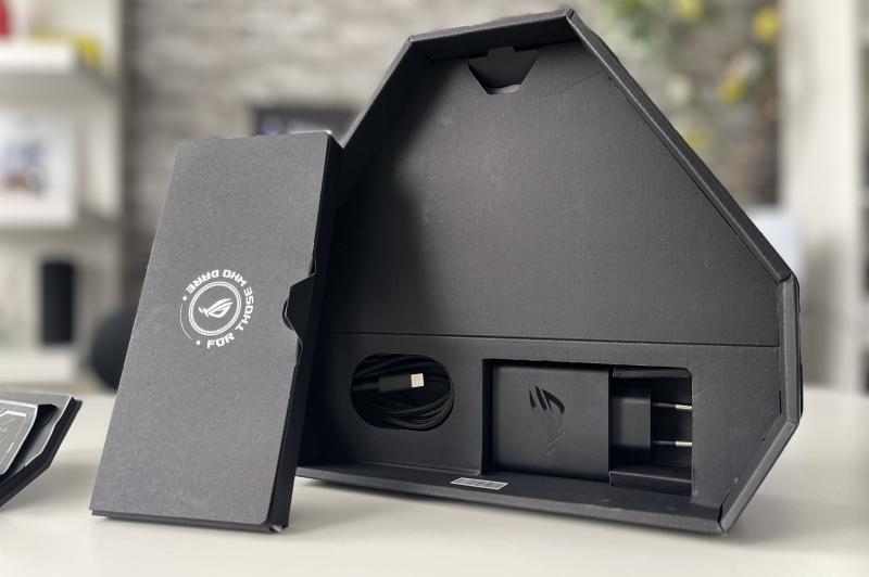 ASUS ROG Phone 7 Ultimate - Unboxing: ASUS-ROG-Phone-7-Ultimate_012.jpg