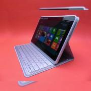Review Acer Iconia W700: tableta cu dotări de ultrabook, puternică și masivă (Video)