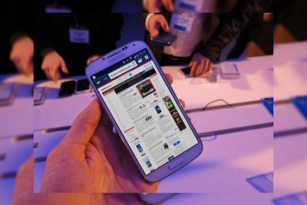 Samsung Galaxy S4 - lansarea din România, primele impresii, galerie foto, hands-on video