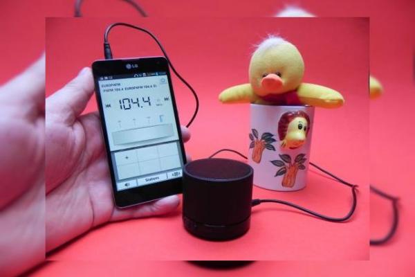 Colia Sound review: petrecerea Începe cu acest difuzor extern! (Video)