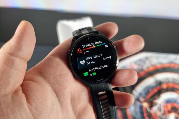 Garmin Forerunner 965 - Interfață, Watch Face