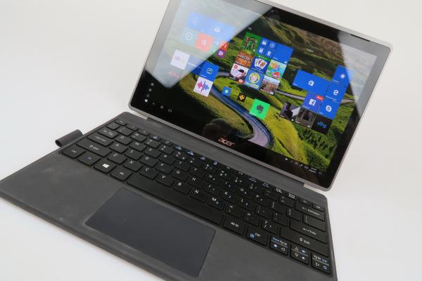 Acer Switch 3 - Galerie foto Mobilissimo.ro