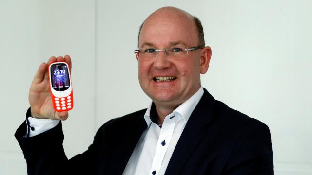 <b>[UPDATE - Este de origine germană] Noua Nokia are şef român; Florian Seiche este CEO-ul HMD Global, deţinătorul brandului Nokia</b>HMD Global, deţinătorul brandului Nokia are de azi un şef român, pe Florian Seiche. Având în vedere cât de mult e iubit brandul în România şi cât de mult entuziasm a adus revenirea sa, nu poate decât să ne aducă şi puţină mândrie acest lucru.