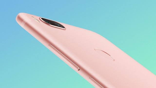 <b>Xiaomi Mi 5X apare într-o serie de randări înainte de debutul oficial</b>Xiaomi pregăteşte debutul unui nou smartphone în data de 26 iulie, adică peste fix o săptămână. E vorba despre Xiaomi Mi 5X, care tocmai a scăpat în câteva randari noi, ce ne permit să aruncăm o privire asupra designului său.