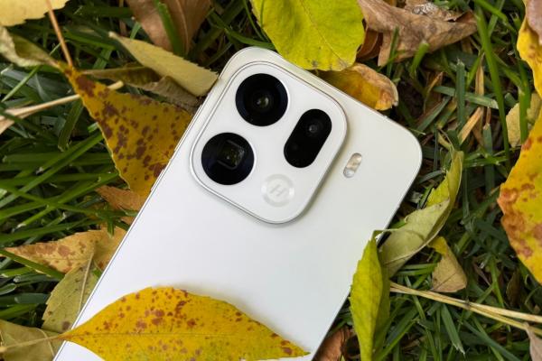 OPPO Find X9 Pro: Camera trece examenul cu Sagrada Familia, burgeri Five Guys, filmări de coveruri Queen