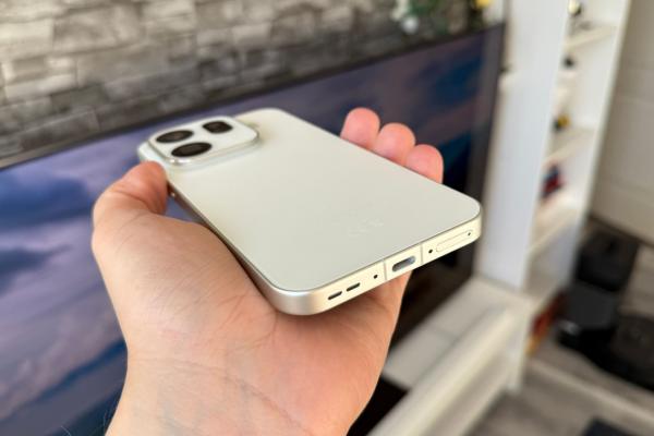 OPPO Find X9 Pro: Conectivitate de top, cu un boost de AI