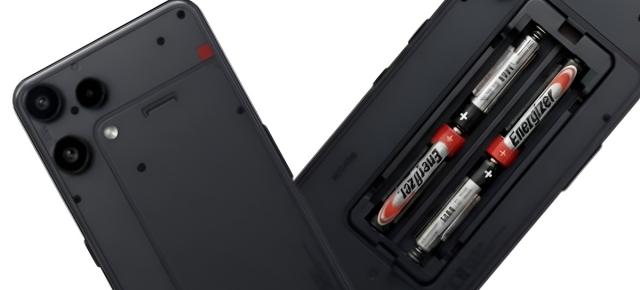 Telefon cu baterii AAA? Gluma zilei face aluzie la „telefonul telecomandă” Nothing Phone (3a) Lite