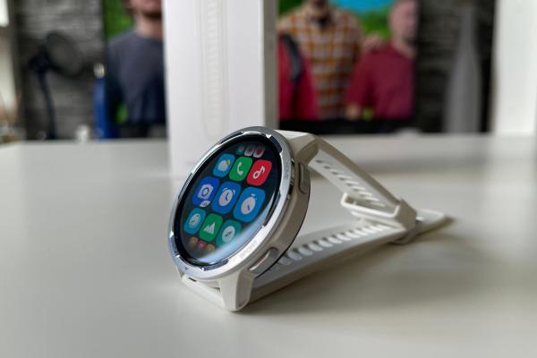 Xiaomi Watch S1 Active - Fotografii
