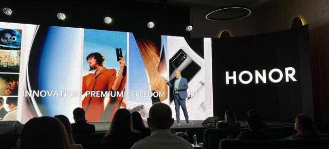 Brandul HONOR s-a lansat în România, cu 4 telefoane şi cu planuri mari