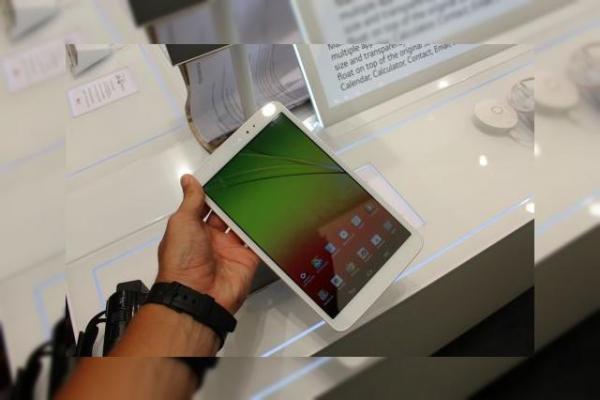 IFA 2013: LG G Pad 8.3 hands on - analizând "tableta mai frumoasă decât iPad Mini" (Video)