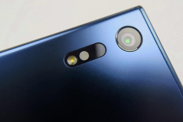 Sony Xperia XZ: Cameră cu detalii excelente, stabilizare excepţională, low light aproape perfect