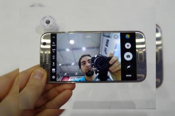 Samsung Galaxy S7 Preview: primele impresii despre noul flagship implică un confort sporit, sticlă mai curbată (Video)