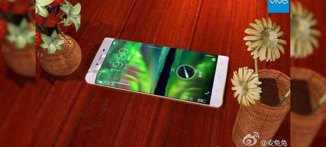 Vivo Xplay 5 apare într-o serie de imagini 3D cu display cu muchii curbate în stil Galaxy S7 Edge şi acustică HiFi 3.0